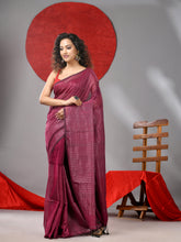 Load image into Gallery viewer, Magenta Cotton Soft saree With Check Designs