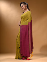 Load image into Gallery viewer, Corn Yellow Cotton Handspun Soft Saree With Contrast Magenta Pallu