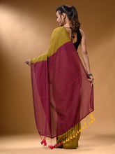 Load image into Gallery viewer, Corn Yellow Cotton Handspun Soft Saree With Contrast Magenta Pallu