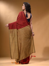 Load image into Gallery viewer, Red Cotton Handspun Soft Saree With Contrast Beige Pallu