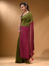 Load image into Gallery viewer, Moss Green Cotton Handspun Soft Saree With Contrast Fuchsia Pallu