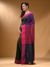 Load image into Gallery viewer, Green Cotton Handspun Soft Saree With Contrast Multicolor Pallu