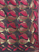 Load image into Gallery viewer, Grey Mina Jamdani with Fish Motive Weaving