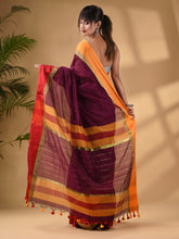Load image into Gallery viewer, Magenta Cotton Blend Handwoven Saree With Stripes Pallu