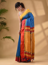 Load image into Gallery viewer, Sky Blue Cotton Blend Handwoven Soft Saree