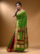 Load image into Gallery viewer, Parrot Green And Brick Red Cotton Blend Handwoven Patli Pallu Saree With Floral And Paisley Motifs