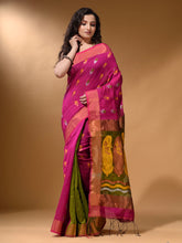 Load image into Gallery viewer, Fuchsia And Sap Green Cotton Blend Handwoven Patli Pallu Saree With Floral And Paisley Motifs