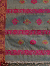 Load image into Gallery viewer, Grey Cotton Blend Handwoven Saree With Nakshi Design