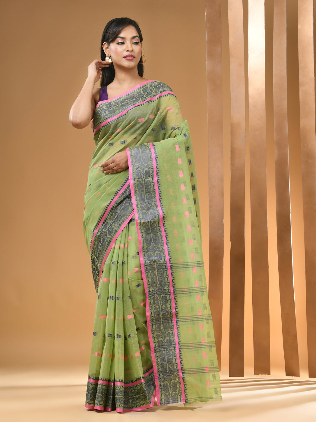 Pistachio Green Pure Cotton Tant Saree With Woven Designs