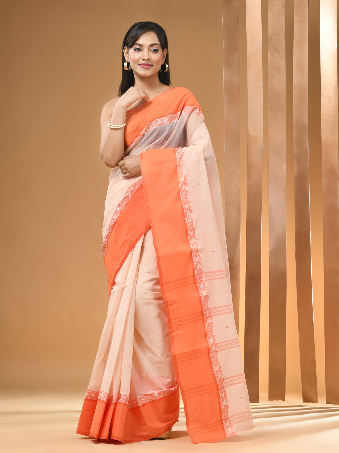 Salt White Pure Cotton Tant Saree With Woven Designs