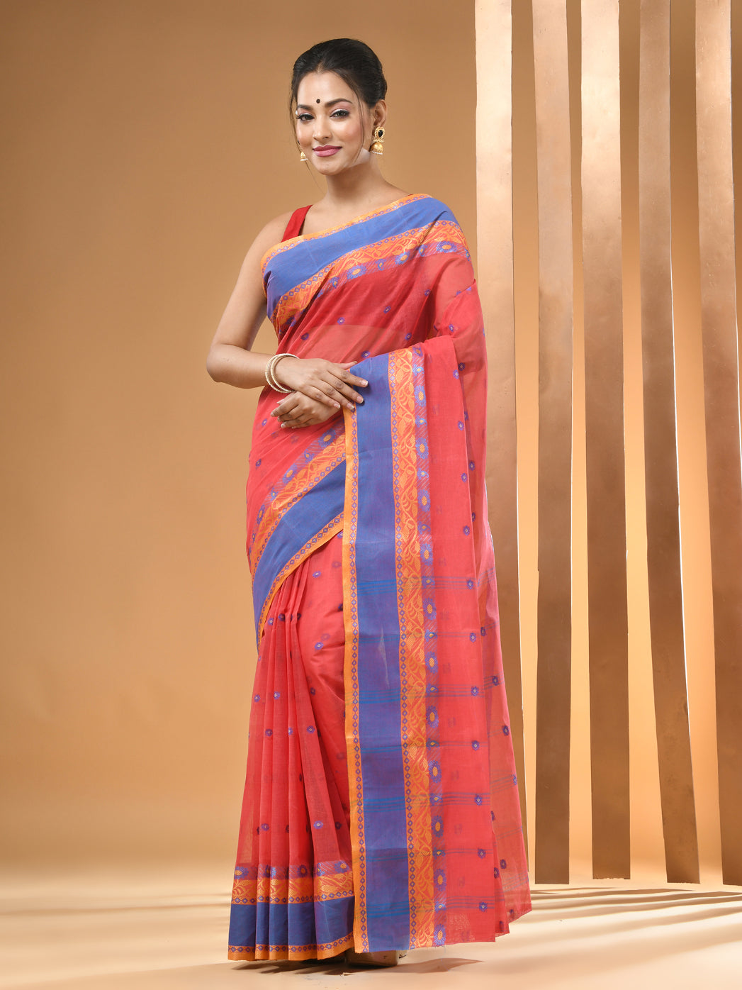 Imperial Red Pure Cotton Tant Saree With Woven Designs