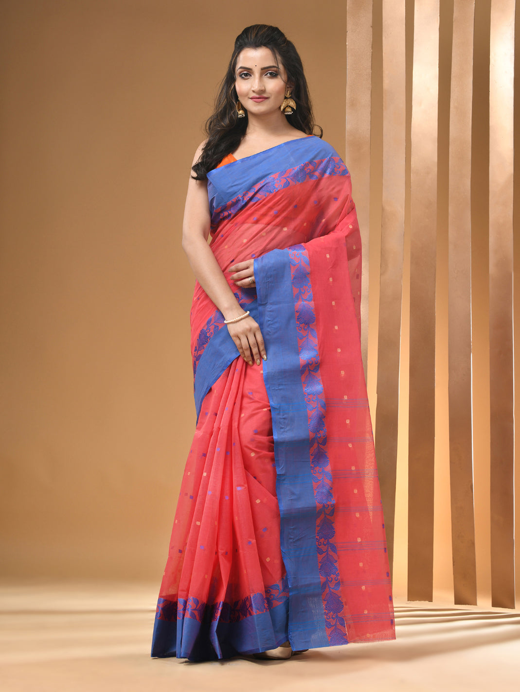 Raspberry Red Pure Cotton Tant Saree With Woven Designs