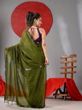 Load image into Gallery viewer, Moss Green Cotton Soft Saree With Stripe Designs
