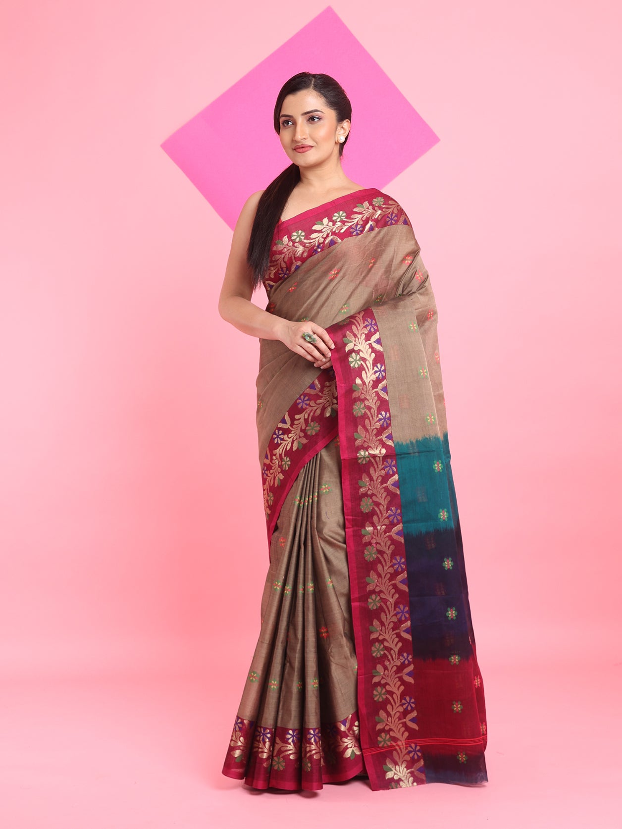 Beige Cotton Soft Saree With Floral Motifs