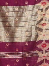 Load image into Gallery viewer, Purple Cotton Saree With Texture Pattern
