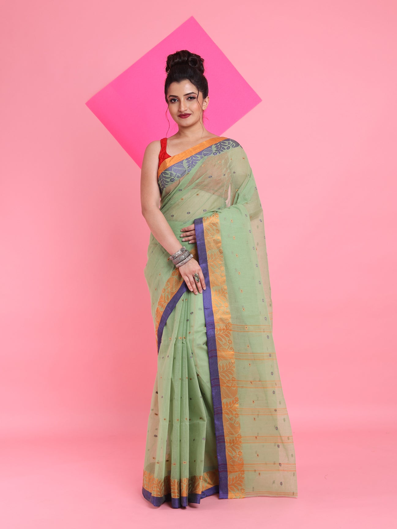 Pistachio Green Pure Cotton Tant Saree With Woven Designs