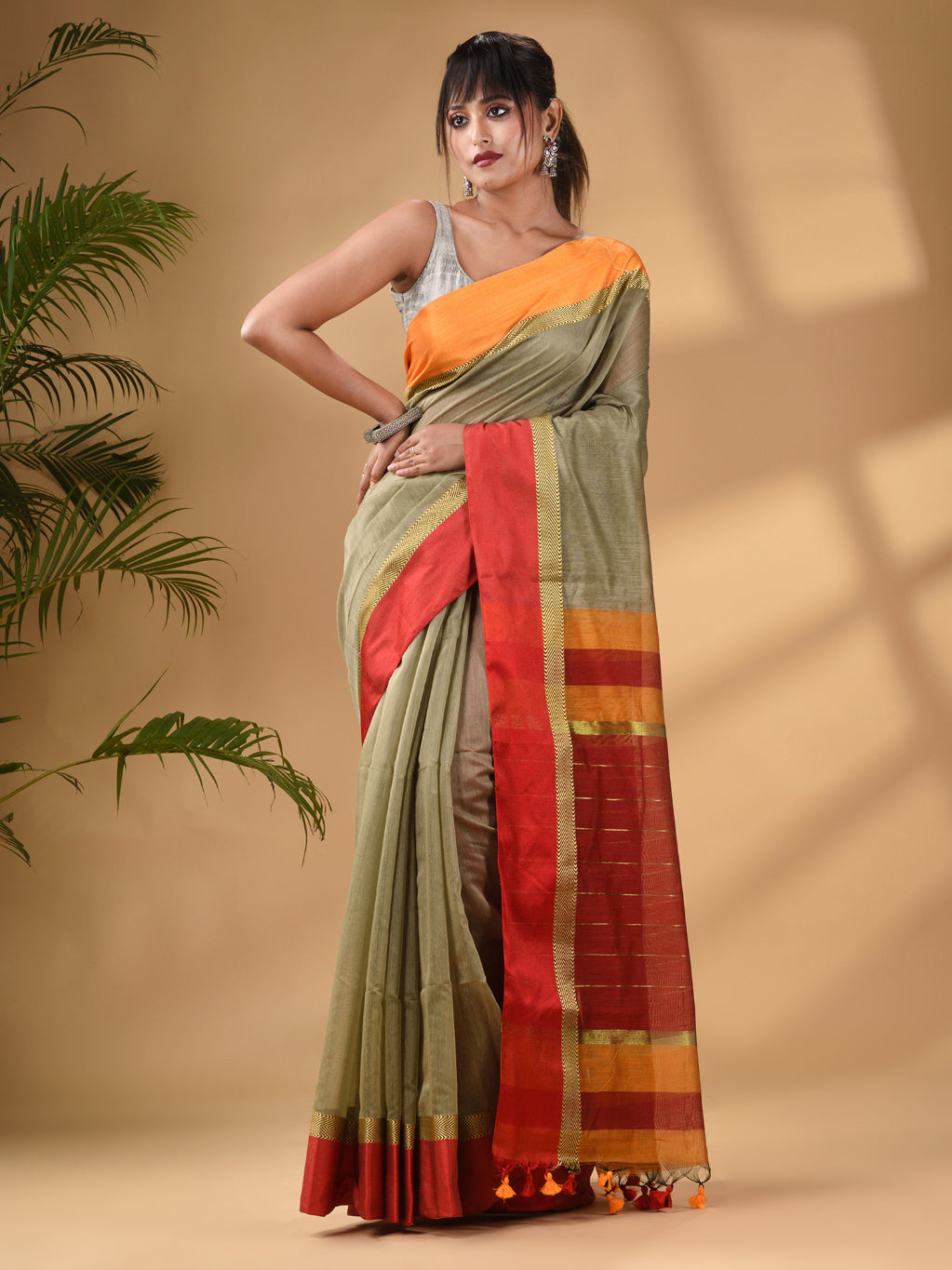 Ecru Cotton Blend Handwoven Saree With Stripes Pallu