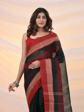 Load image into Gallery viewer, Emerald Green Pure Cotton Tant Saree With Temple Border
