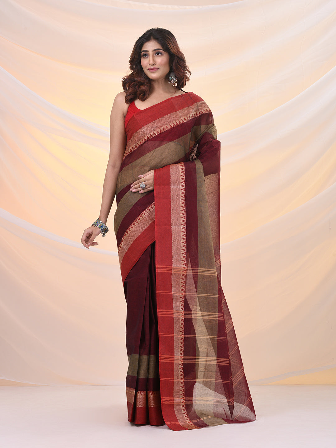 Maroon Pure Cotton Tant Saree With Temple Border