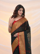 Load image into Gallery viewer, Dark Green Pure Cotton Tant Saree With Zari Border
