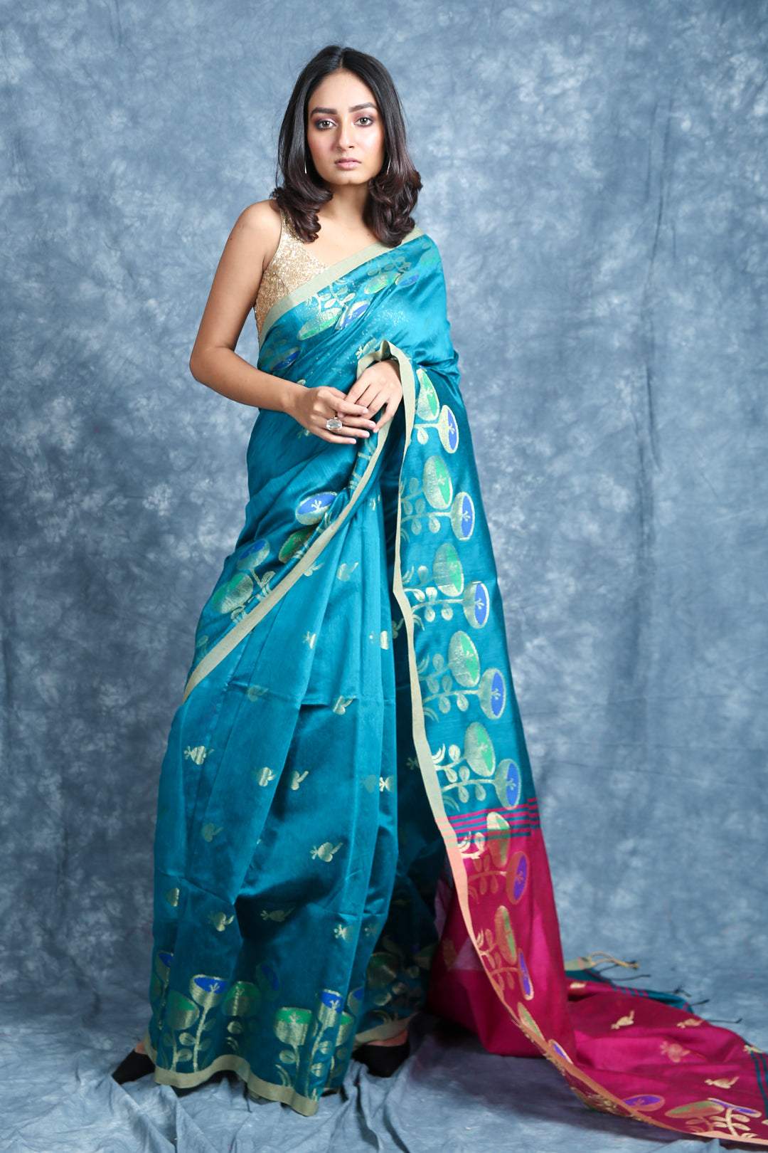 Teal Blended Cotton Handwoven Soft Saree With Flower Design Border