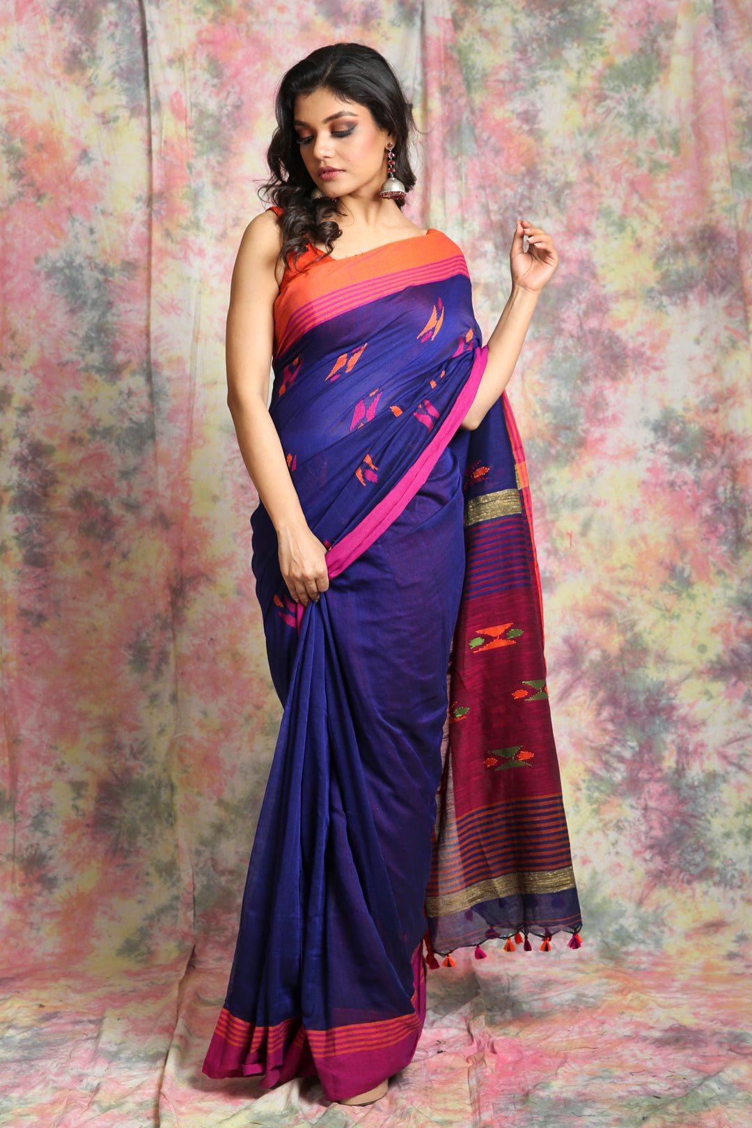 Deep Blue Cotton Handloom Saree With All Over Woven Motif And Dual Border.