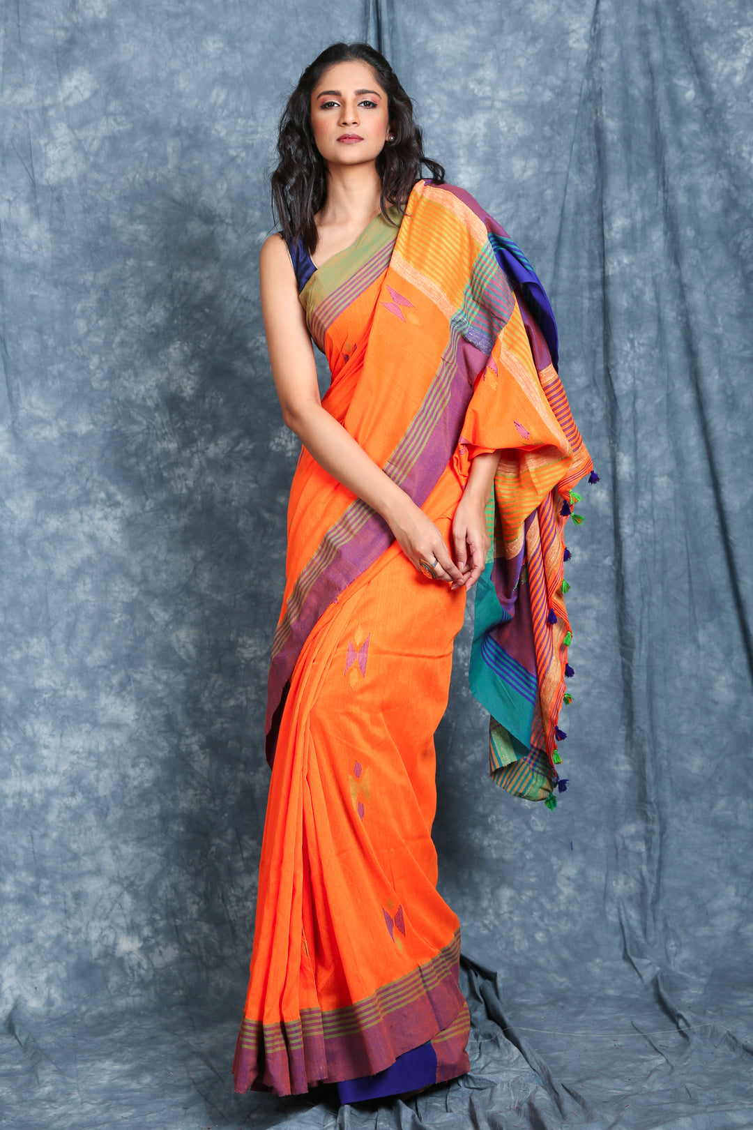 Orange Handloom saree With Thread Work And Dual Border