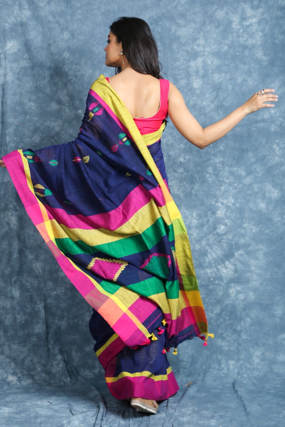 Blue Blended Cotton Handwoven Soft Saree With Multicolor Design Pallu