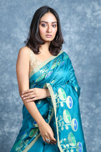 Load image into Gallery viewer, Teal Blended Cotton Handwoven Soft Saree With Flower Design Border
