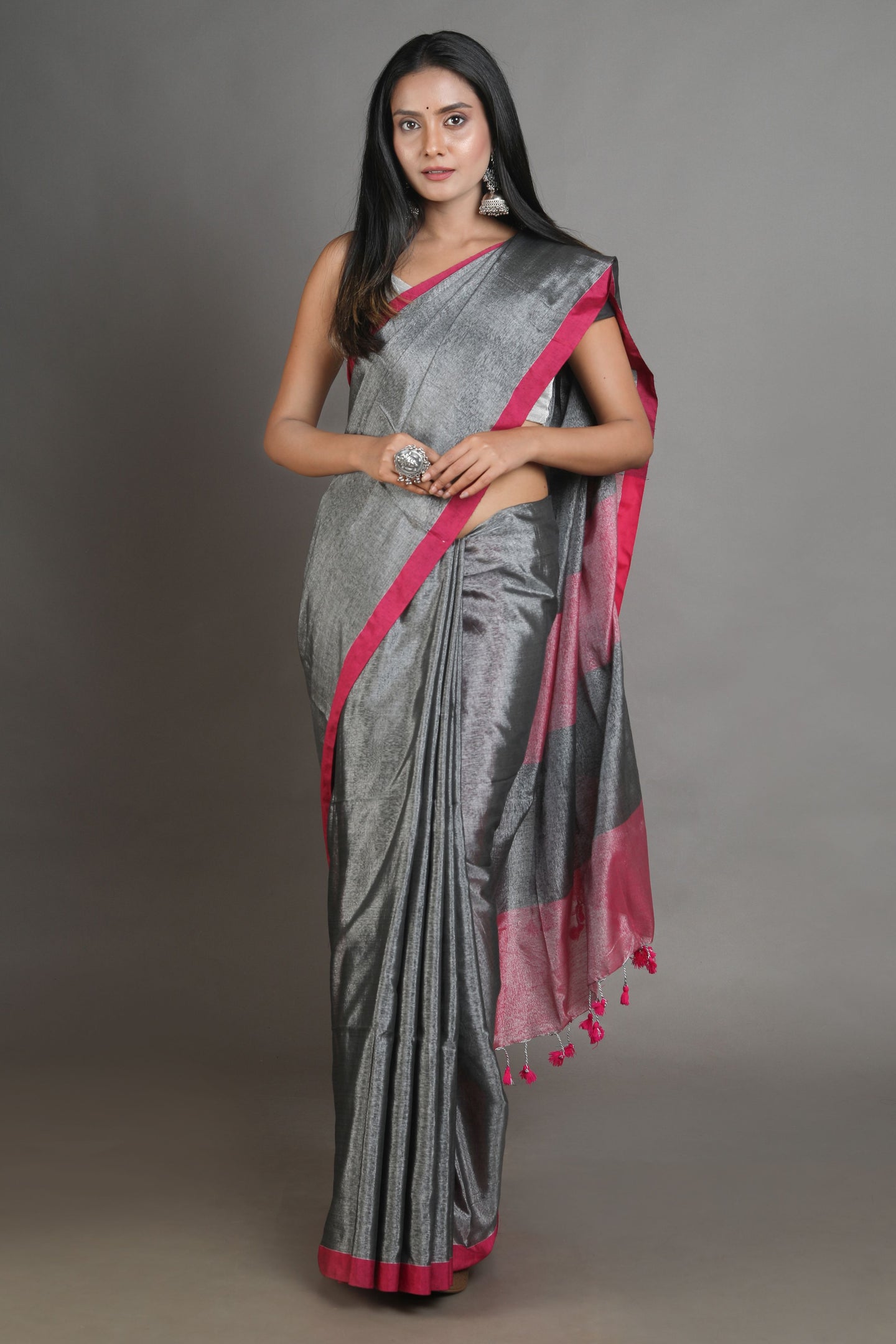Grey-coloured Handwoven Tissue Saree