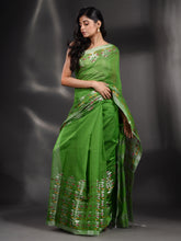 Load image into Gallery viewer, Green Cotton Blend Handwoven Saree With Nakshi Border
