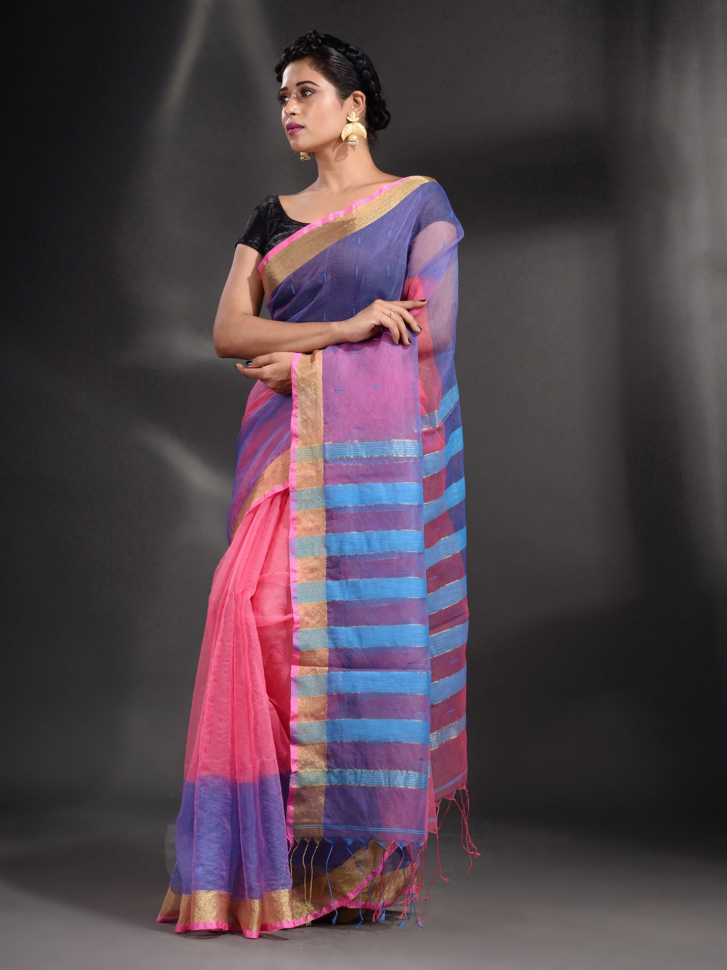 Pink And Blue Cotton Blend Handwoven Saree With Zari Border