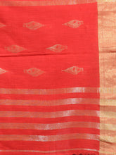Load image into Gallery viewer, Red Cotton Handwoven Saree With Zari Border
