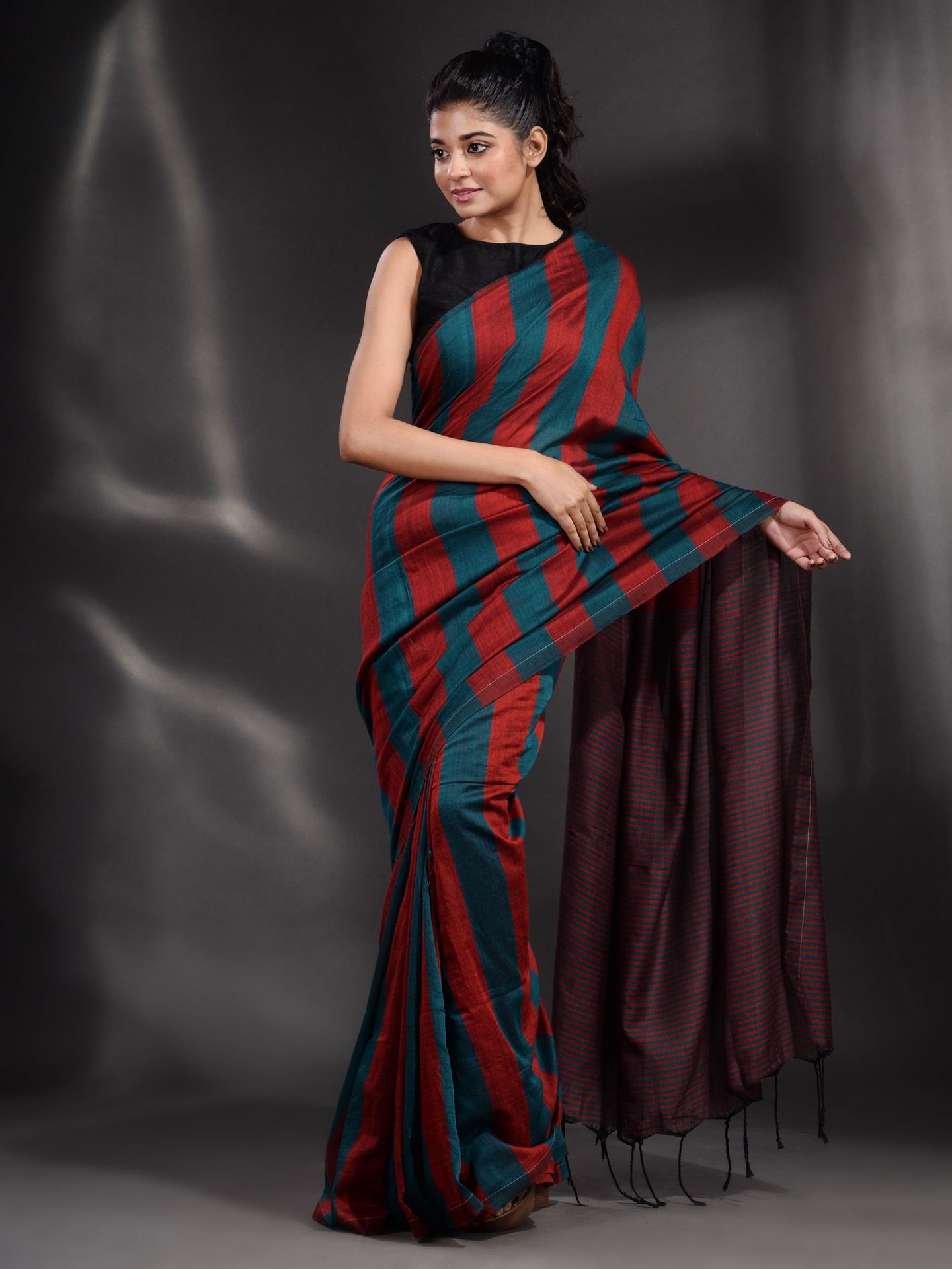 Red And Teal Cotton Handwoven Saree With Stripe Pallu