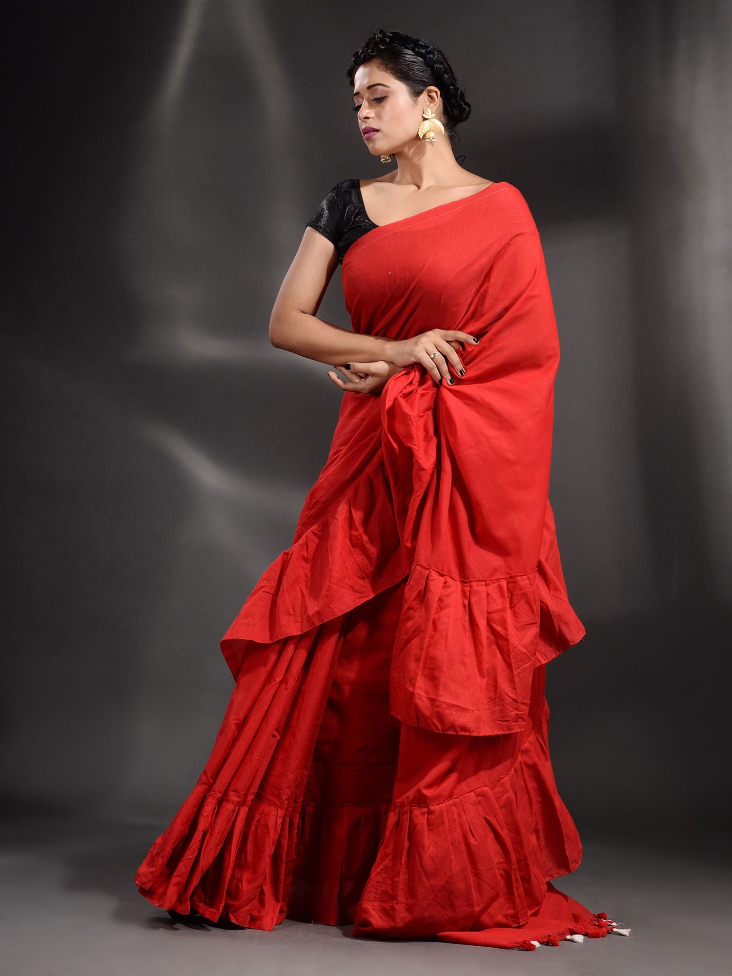 Wine Ruffle Saree With Belt – Tifara