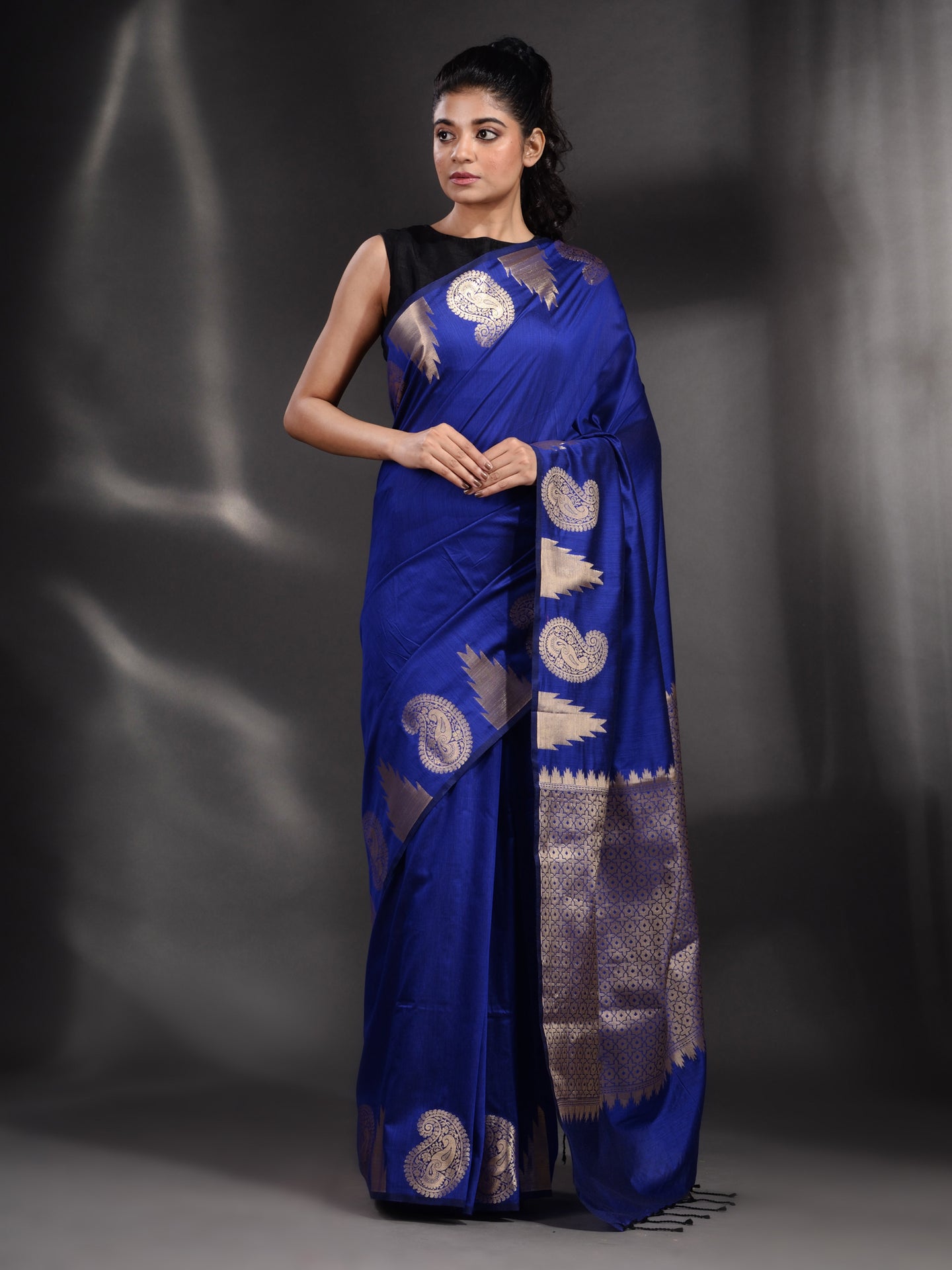 Royal Blue Silk Handwoven Soft Saree With Kolka Border
