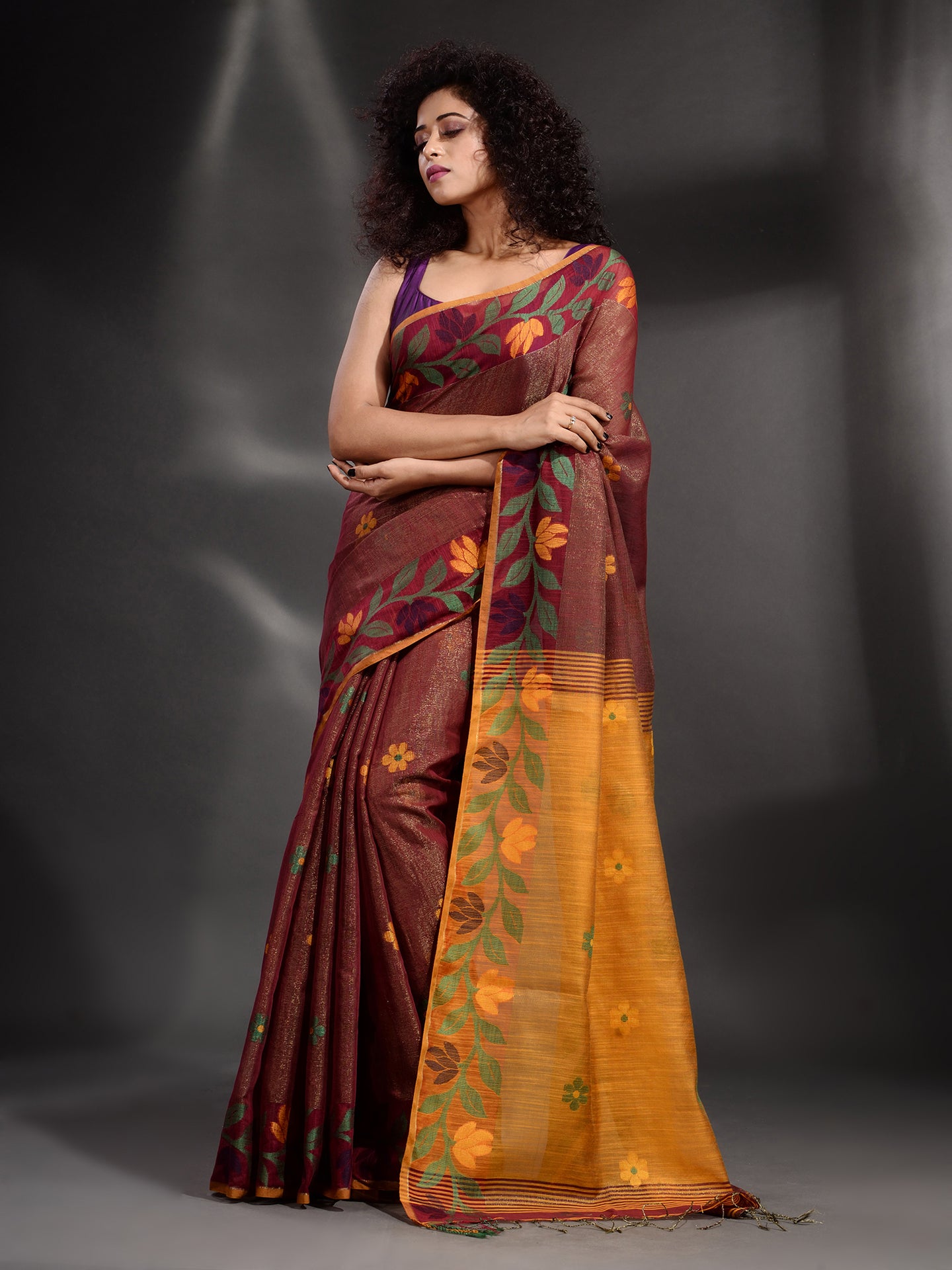 Maroon Tissue Handwoven Soft Saree With Nakshi Border