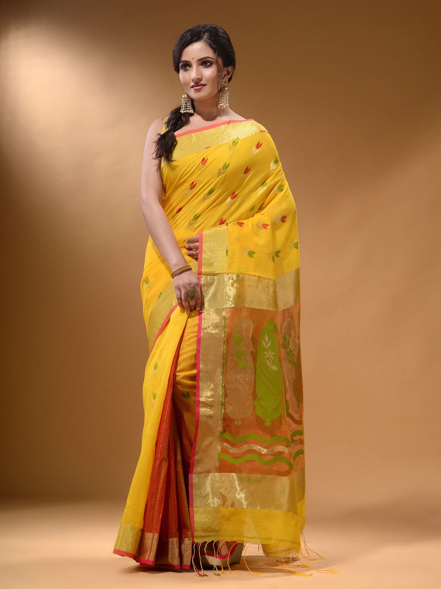 Yellow And Orange Cotton Blend Handwoven Patli Pallu Saree With Floral And Paisley Motifs