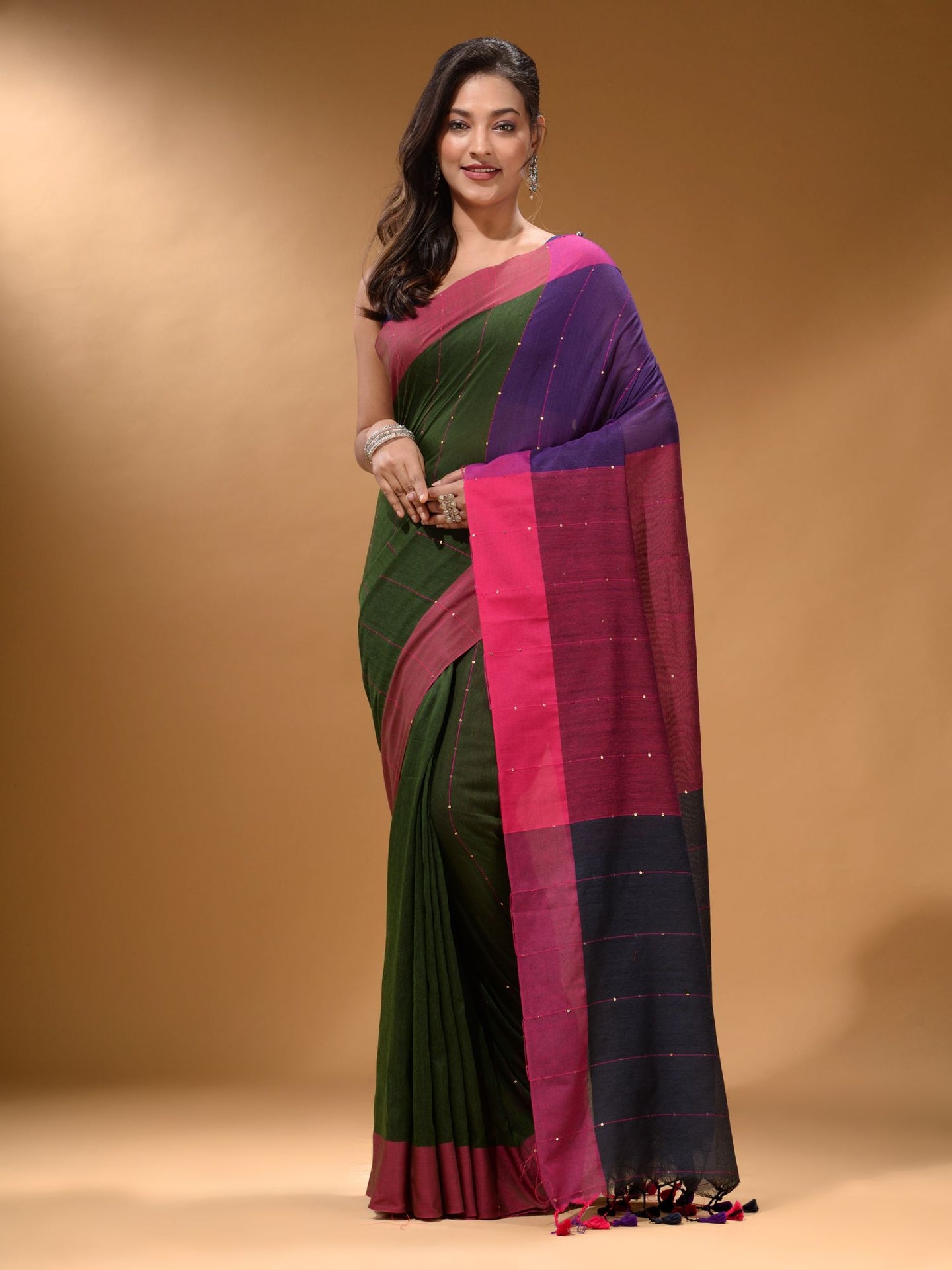 Green Cotton Handspun Soft Saree With Contrast Multicolor Pallu