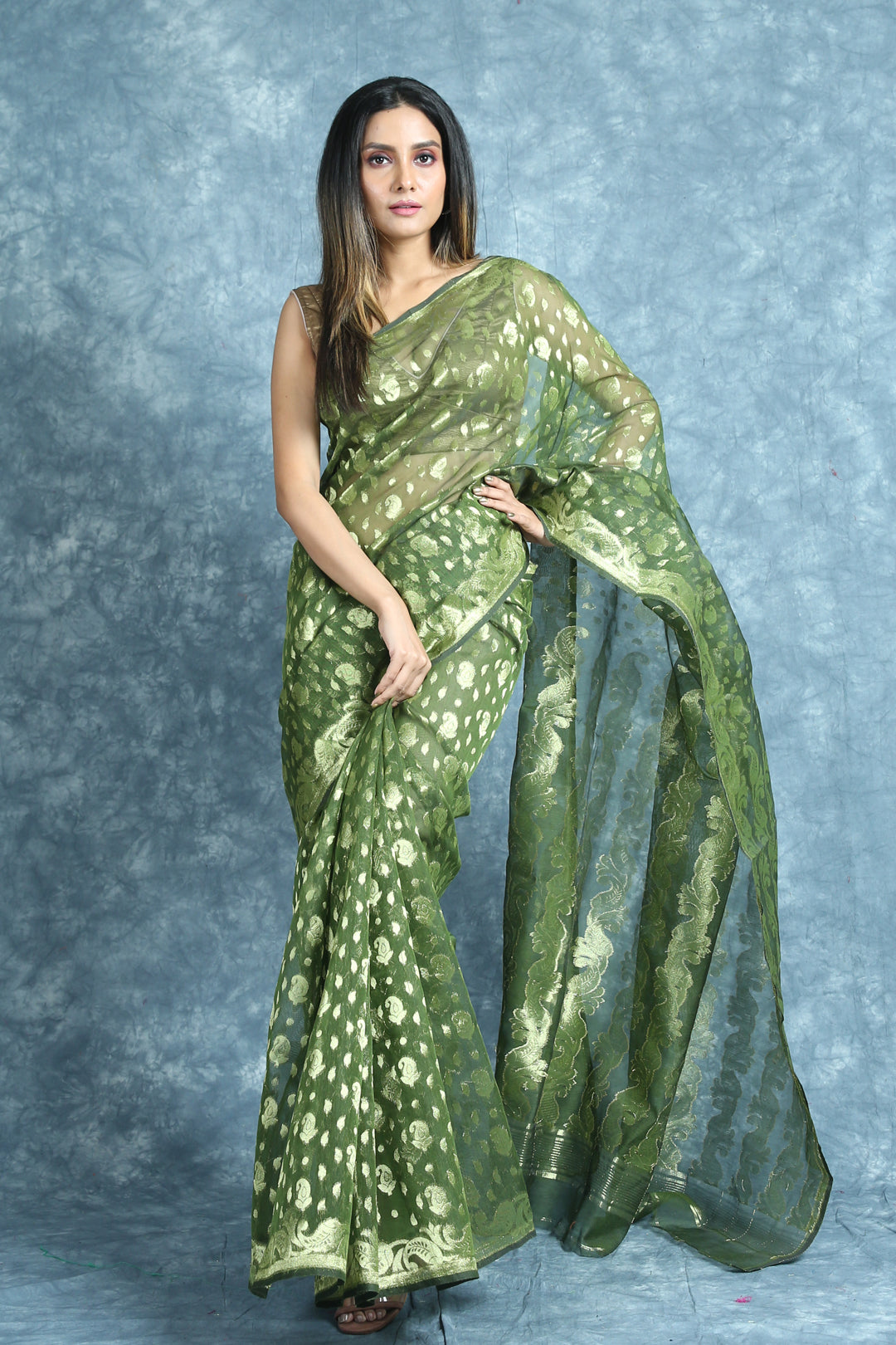 Bengal Shopping - One Life to Live - One Store to Shop | BS Parrot Green  Colour Banger Chhata Dhakai Jamdani Cotton Saree