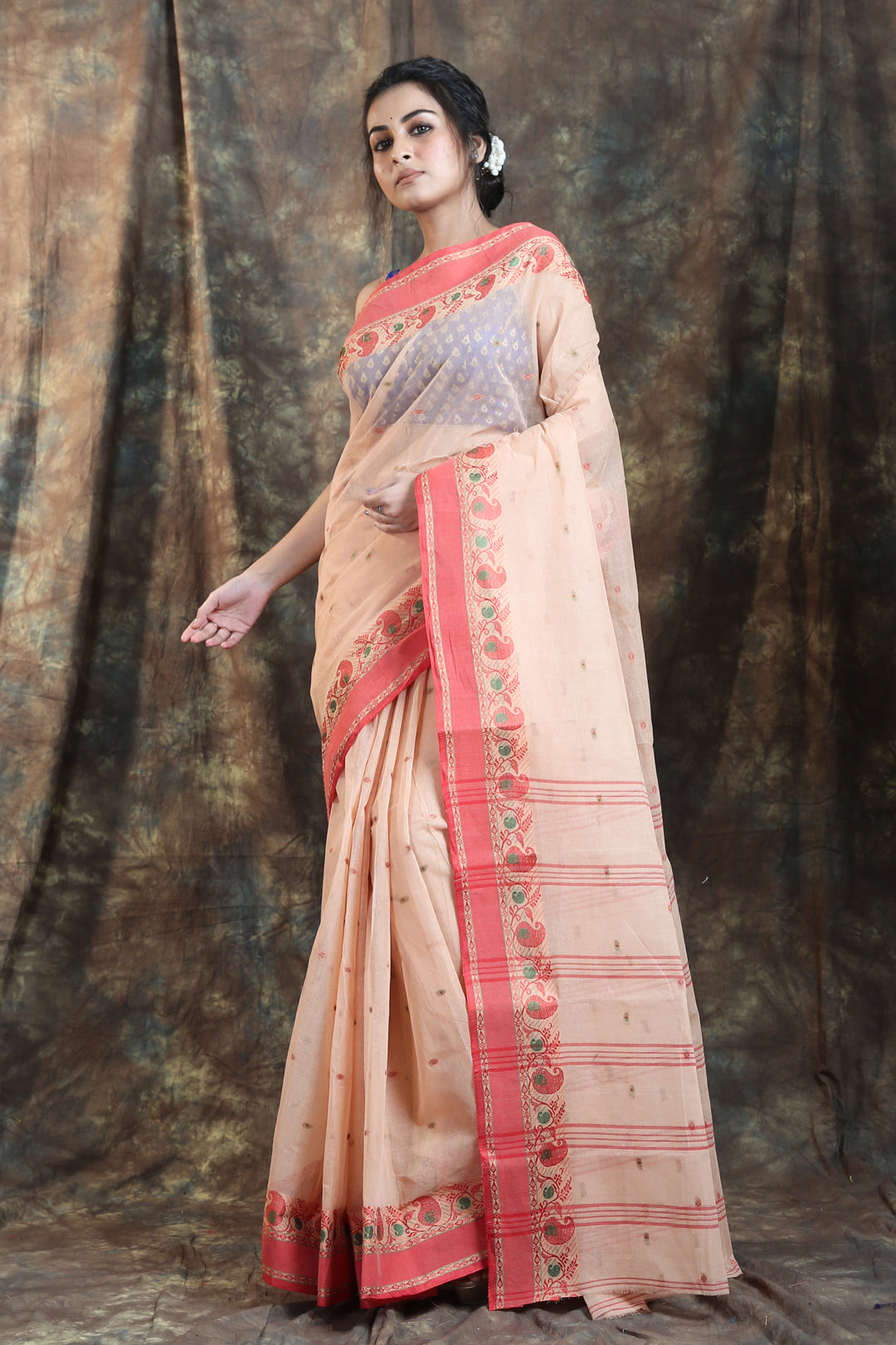 Light Peach Handwoven Cotton Tant Saree