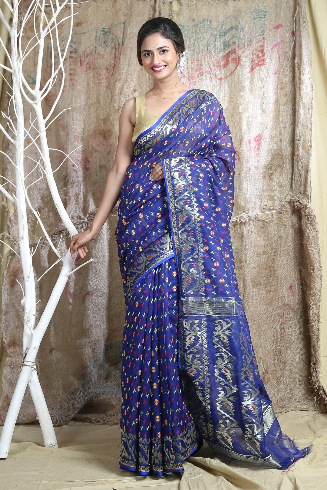Blue Silk Cotton Handwoven Soft Saree With Allover Thread Weaving