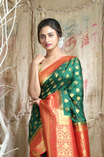 Load image into Gallery viewer, Green &amp; Red Half &amp; Hlaf Blended Silk Handwoven Soft Saree With Allover Copper Zari Leaf Design Woven
