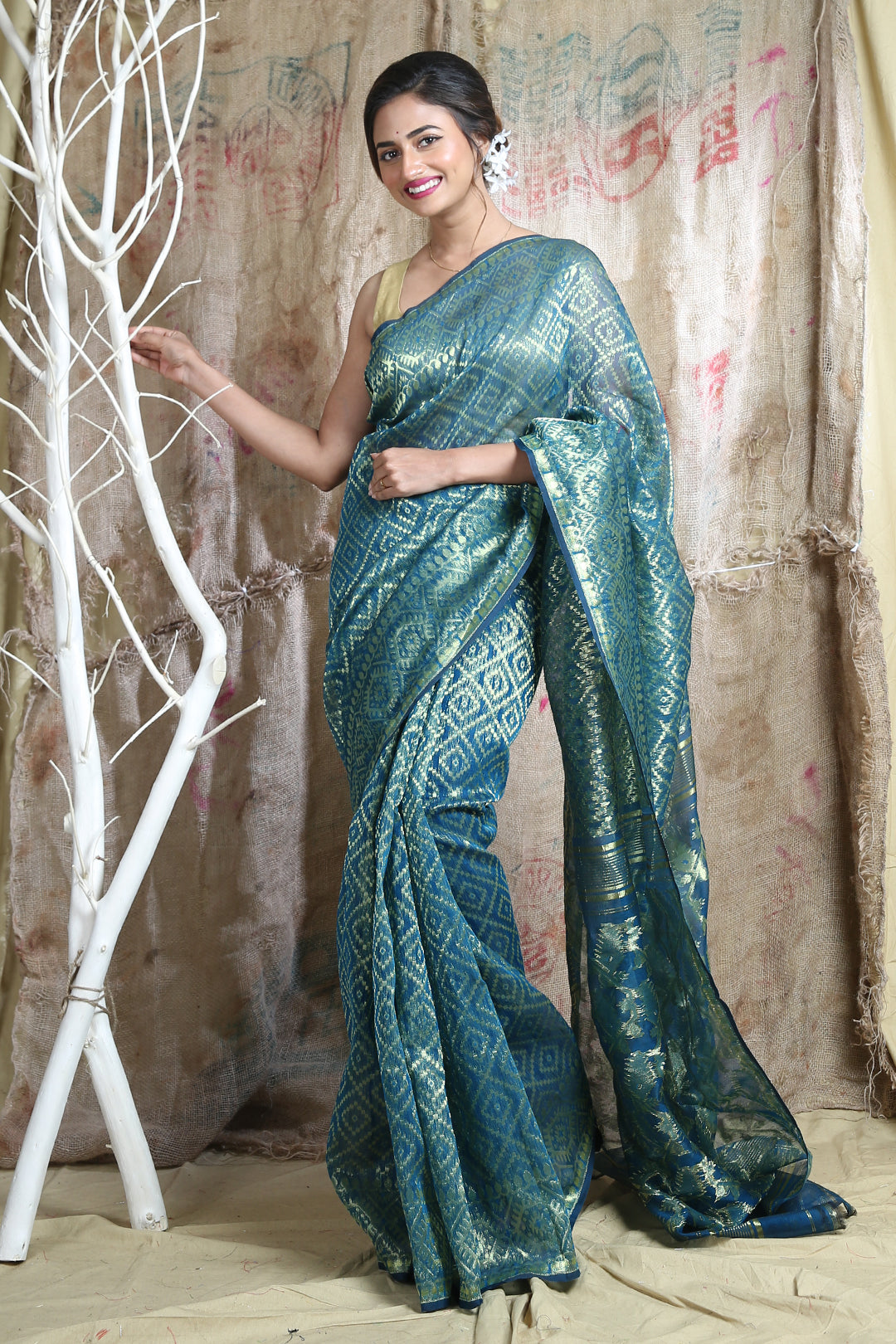 Tral Silk Cotton Handwoven Soft Saree With Allover Copper Zari Weaving