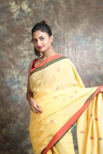 Load image into Gallery viewer, Yellow Blended Cotton Handwoven Soft Saree With Allover Woven
