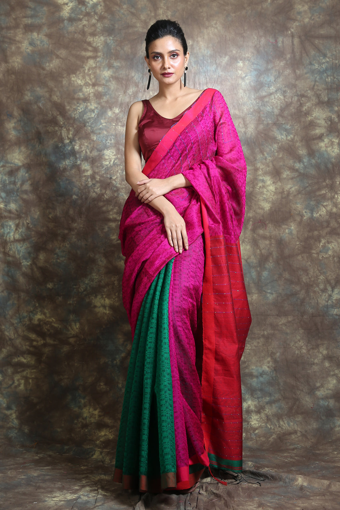 Magenta Blended Cotton Handwoven Soft Saree With Allover Sequen Work