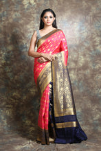 Load image into Gallery viewer, Pink &amp; Navy Blue Half &amp; Half Blended Silk Handwoven Soft Saree With Allover Copper Zari Leaf Design Woven
