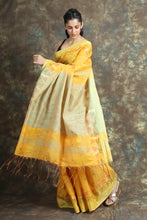 Load image into Gallery viewer, Yellow Handwoven Blended Cotton Zari Weaving Saree

