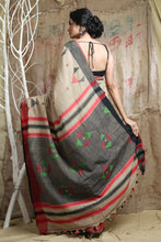 Load image into Gallery viewer, Beige Blended Cotton Handwoven Soft Saree With Abstark Design
