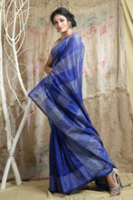 Load image into Gallery viewer, Blue Blended Cotton Handwoven Soft Saree With Allover Stripes
